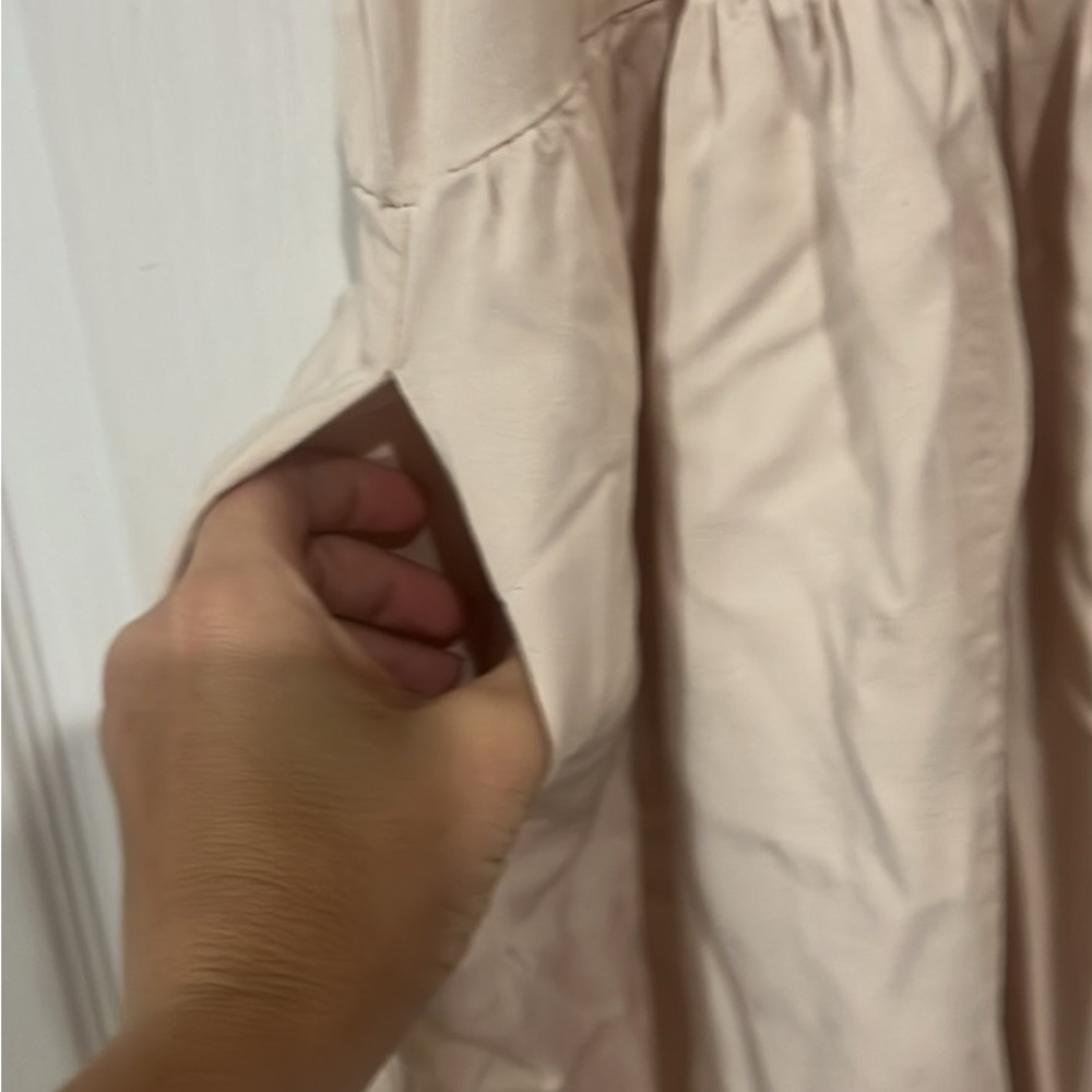 Anthropologie Cream Ladies Dress - Picture 6 of 8